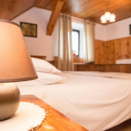 Farm Grofija Vakantieboerderij Ivancna Gorica